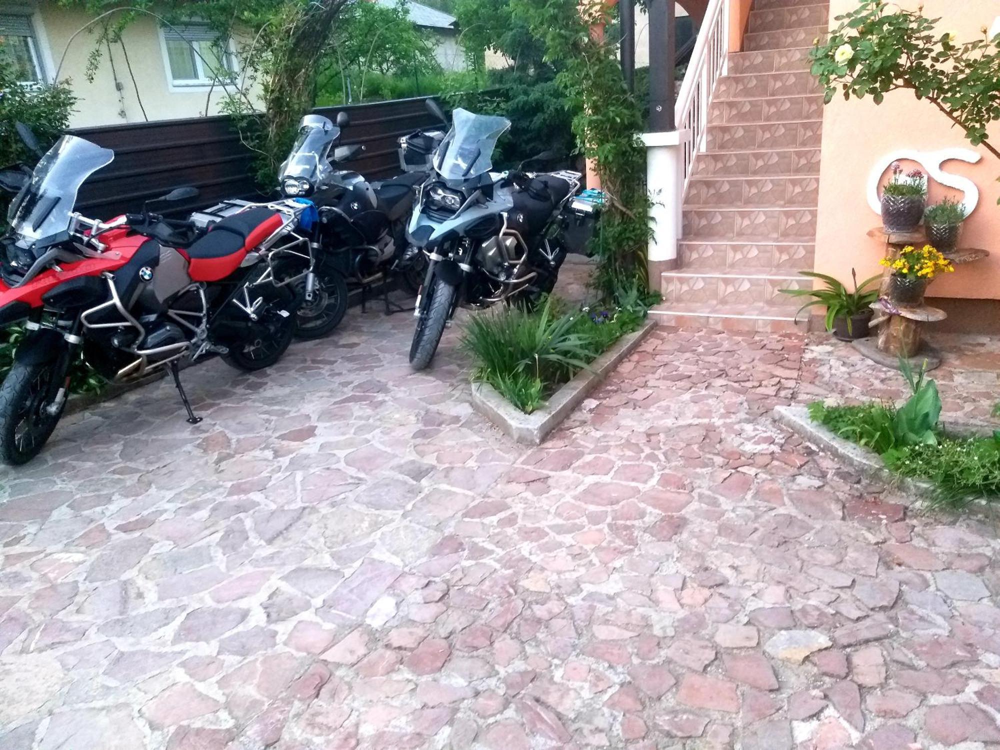 Apartmani Gs ***** Zavidovici Zewnętrze zdjęcie