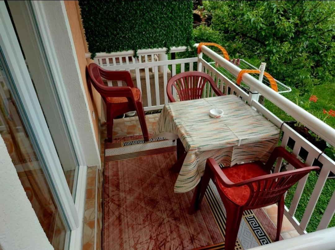 Apartmani Gs ***** Zavidovici Zewnętrze zdjęcie